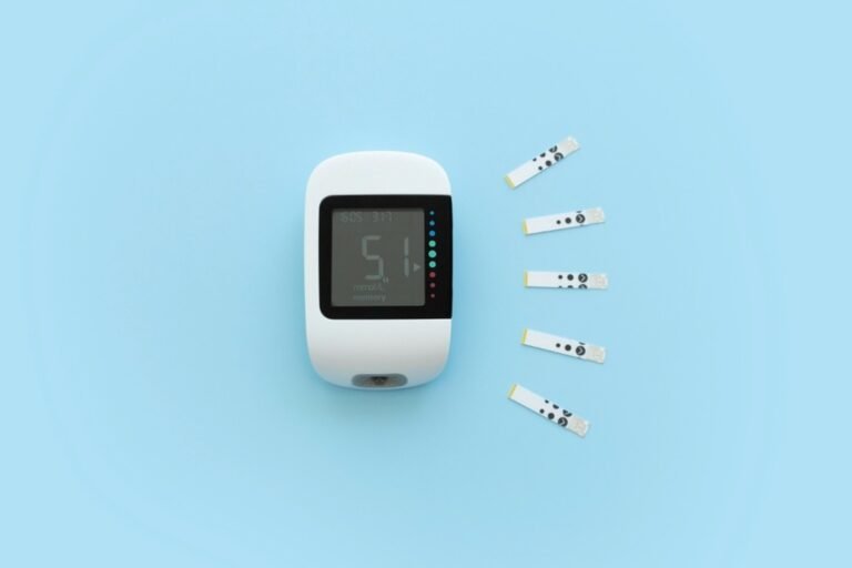 Benefits and Risks of Continuous Glucose Monitoring